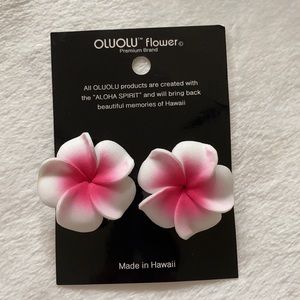 Plumeria bobby-pins made in Hawaii